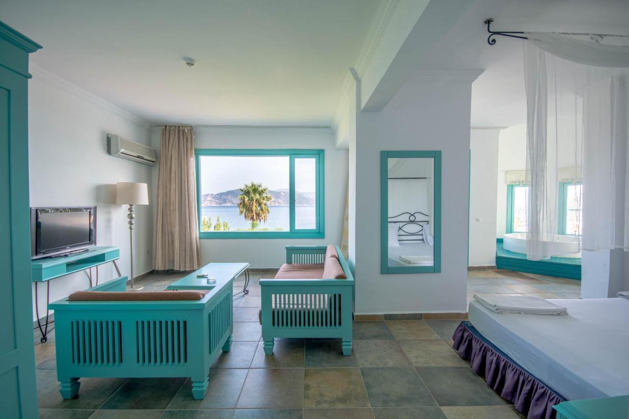 Maris Butik Hotel Turunç Ngoại thất bức ảnh