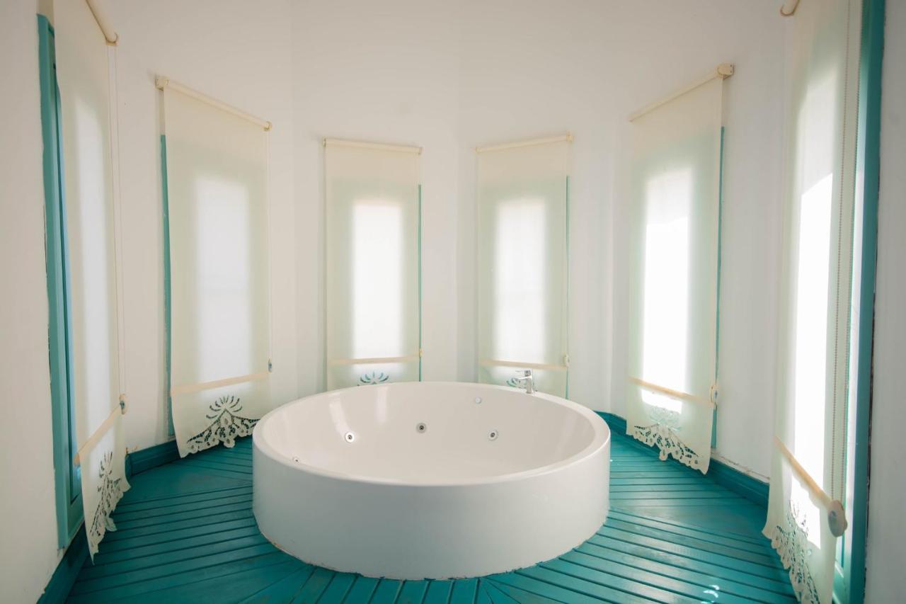 Maris Butik Hotel Turunç Ngoại thất bức ảnh