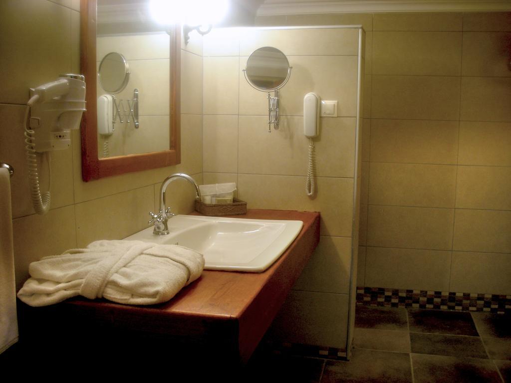 Maris Butik Hotel Turunç Phòng bức ảnh